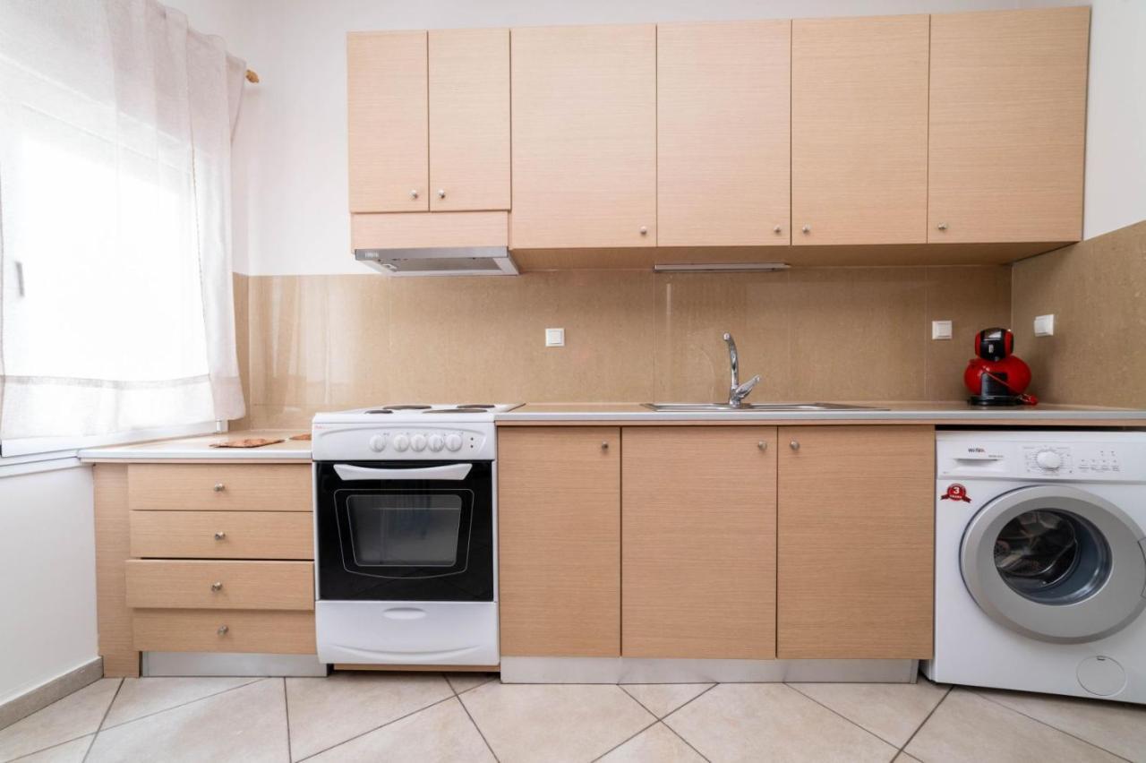 Elena 4 Apartment Néa Péramos Bagian luar foto