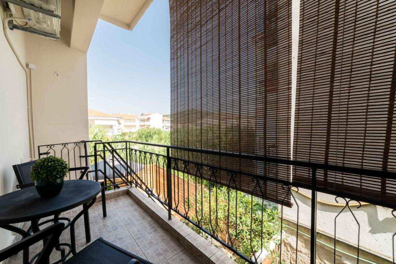 Elena 4 Apartment Néa Péramos Bagian luar foto